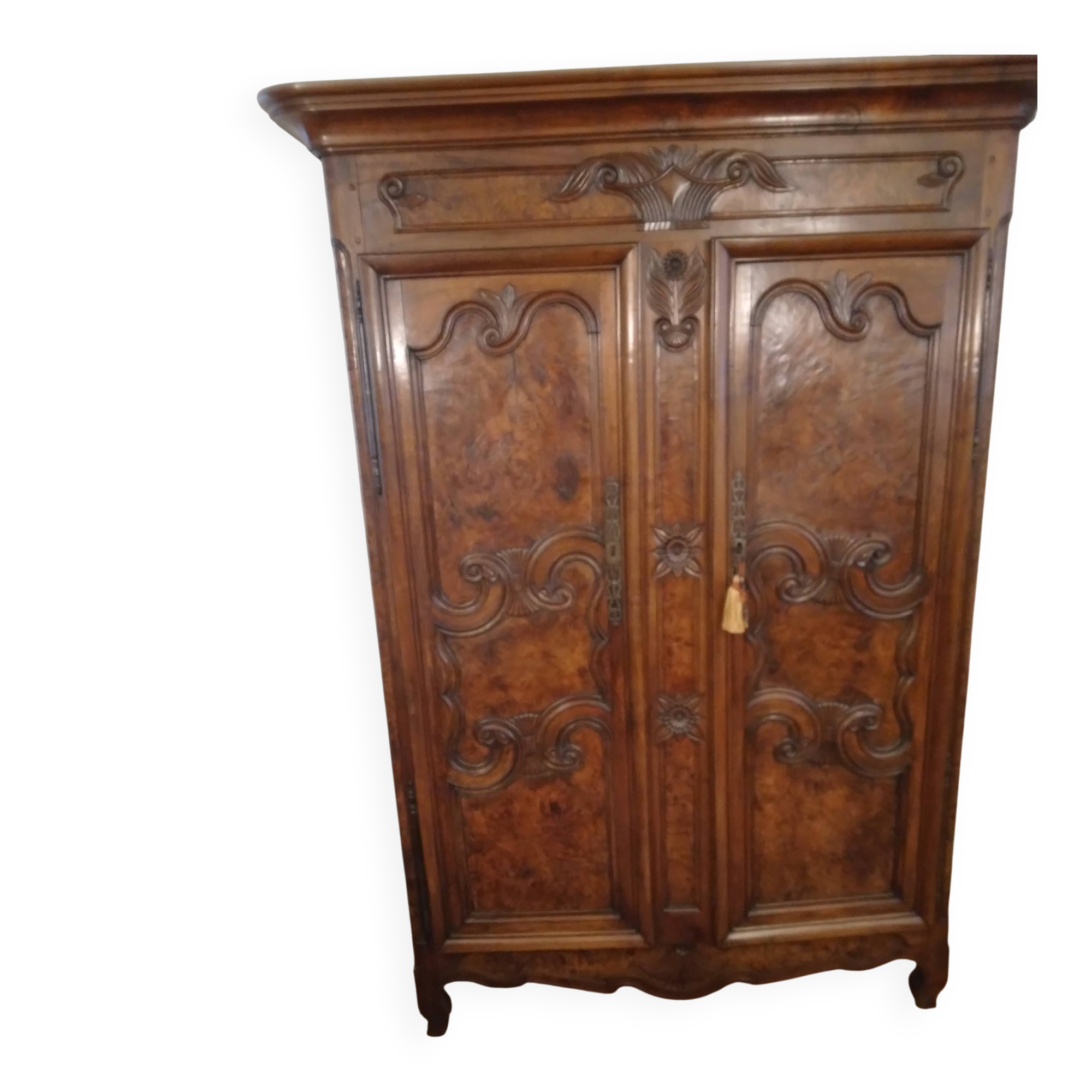 Bressan wardrobe