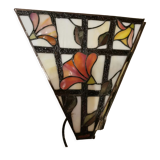 Stained glass wall lamp