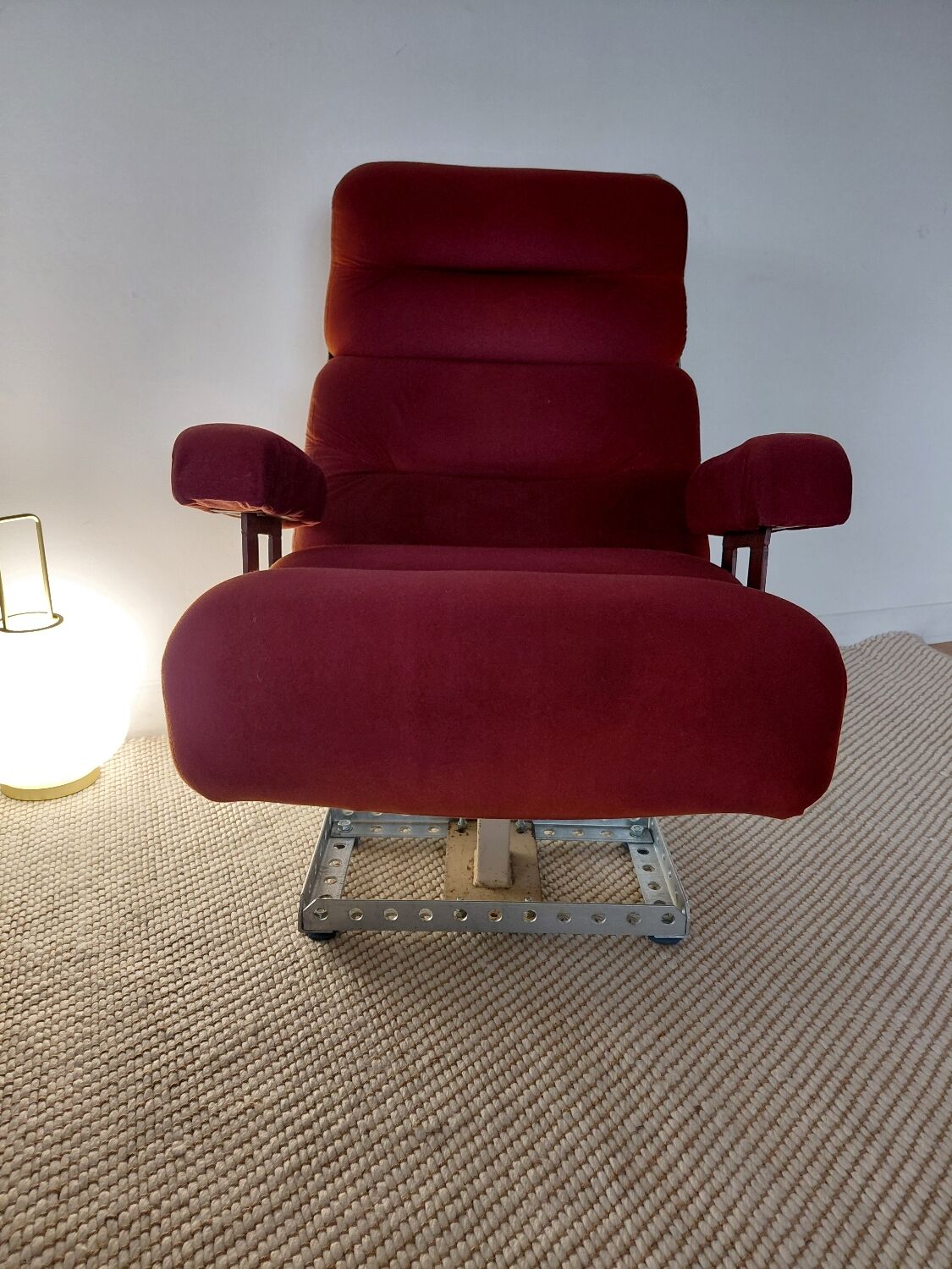 1970s cinema chair