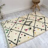 Handcrafted Moroccan Berber carpet 175 x 113 CM