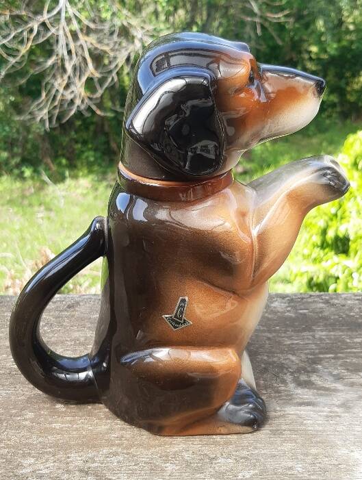 Dog pitcher zoomorphic teapot Cortendorf