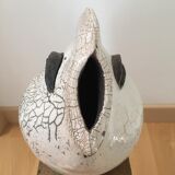 Vase en céramique raku. Forme de poisson