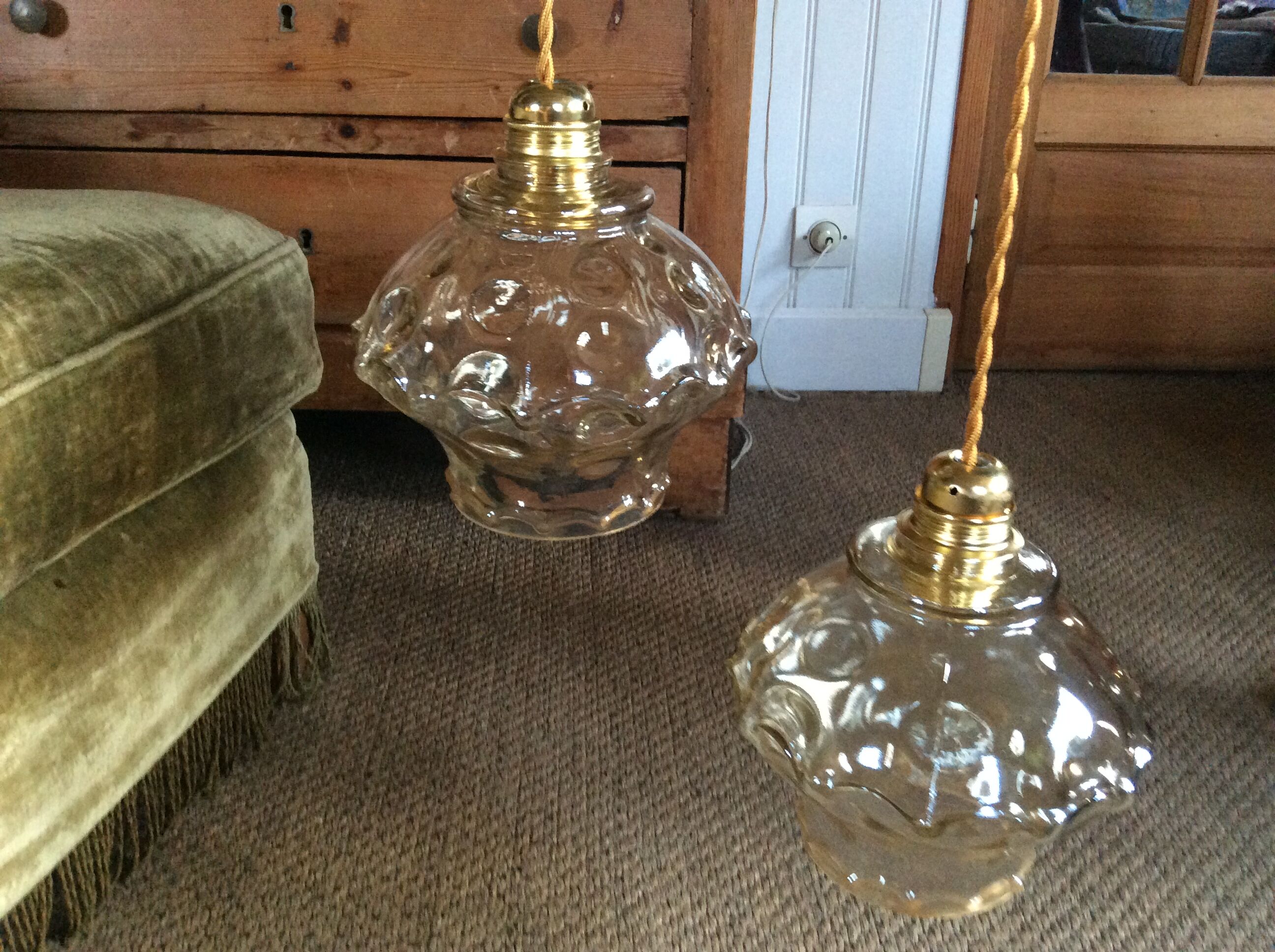 Duo de suspensions vintage