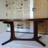 Vintage oval dining table with extensions for Baumann - 1960