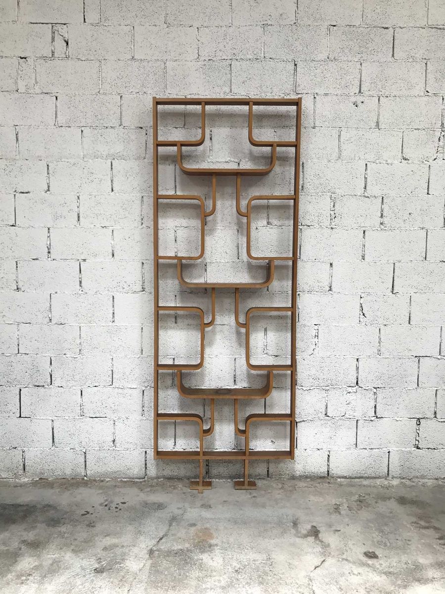 Claustra en bois lamellé courbé conçu par Ludvik Volak et Jindrich Halabala 1960
