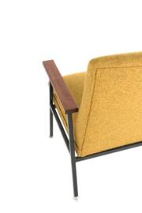 Fauteuil Gispen 'Genie'   2 pièces en stock - nouvelle tapisserie