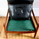 Fauteuil lounge et ottoman scandinave vintage cuir 1960