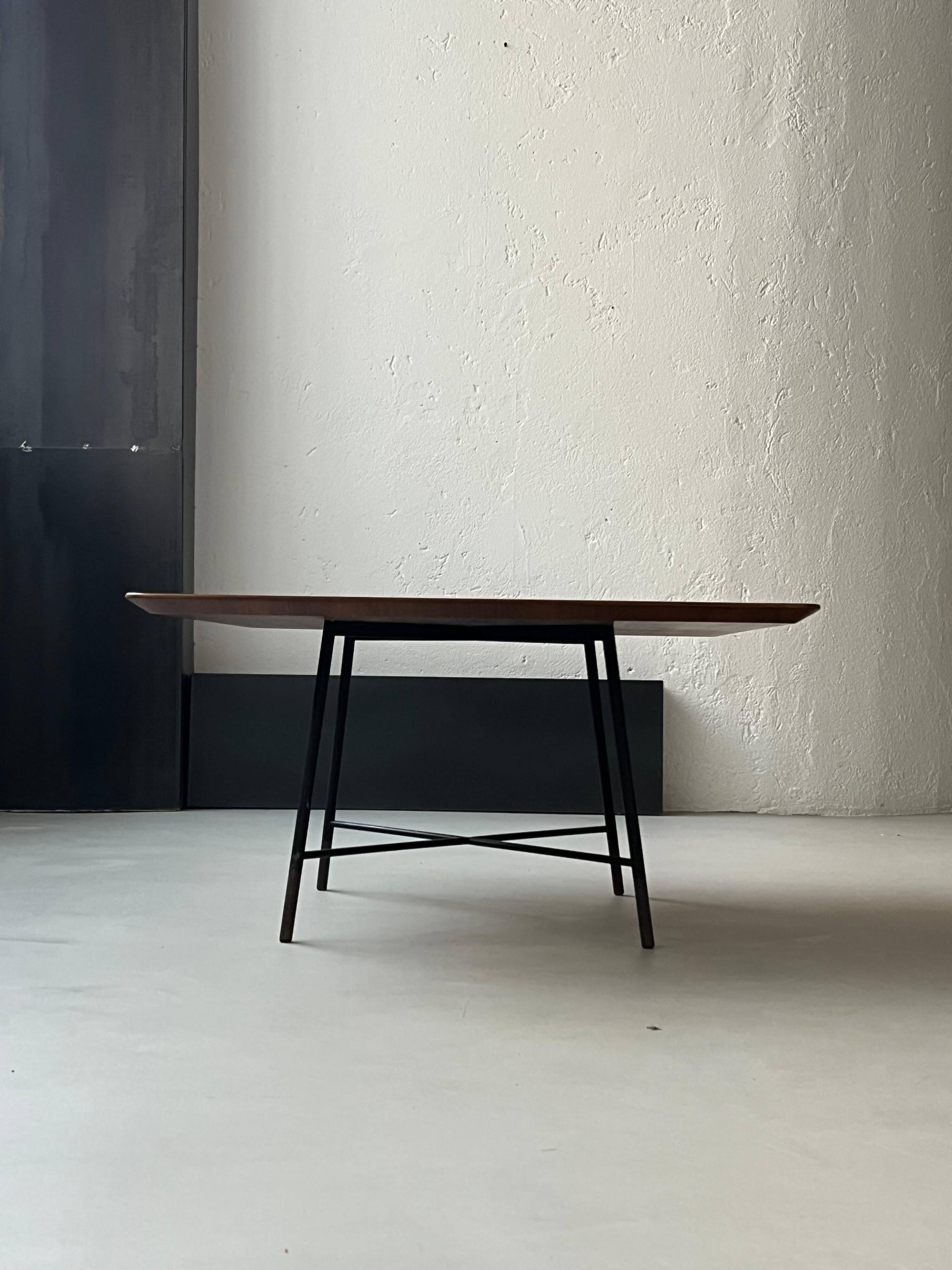 Table basse en bois et métal/laiton par Ico Parisi pour Cassina 1957