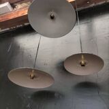 3 enamelled sheet metal suspensions