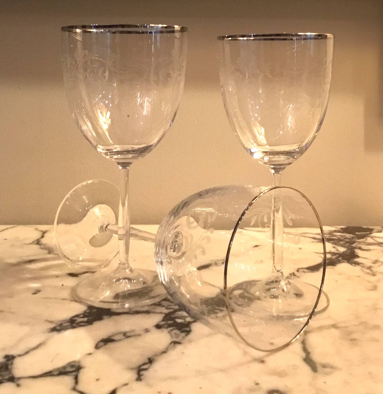 Service de verres en cristal taillé