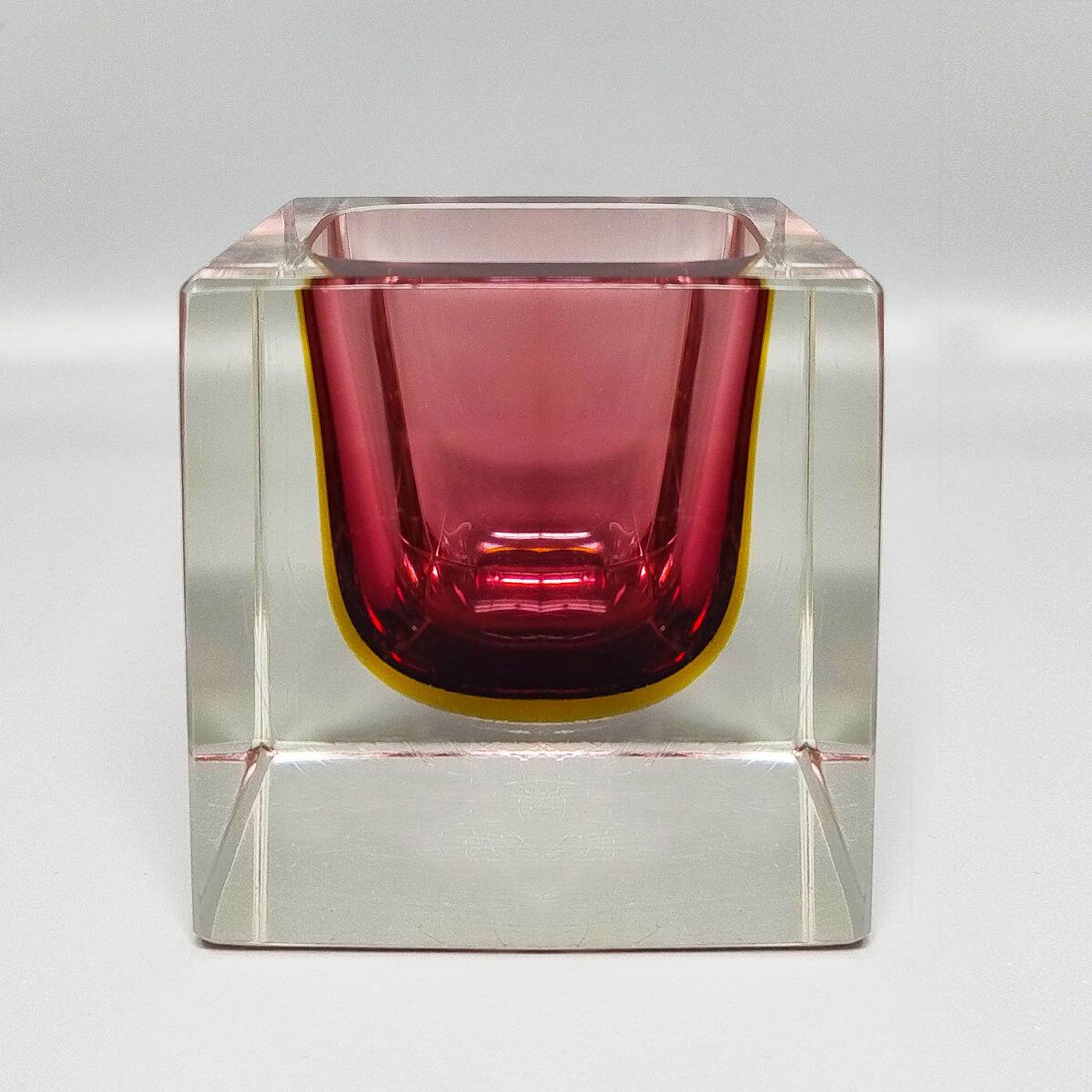 1960s Large Murano Pink Ashtray or Catch-All By Flavio Poli for Seguso