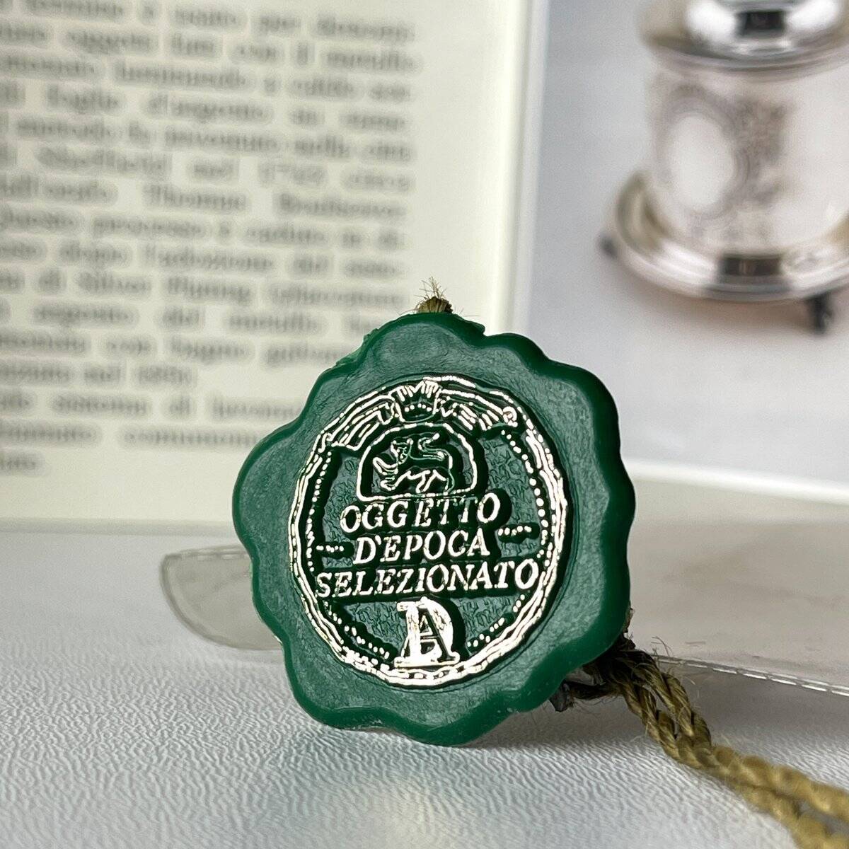 Antique silver biscuit box with silver plating by James Deakin & Sons, 1890s.