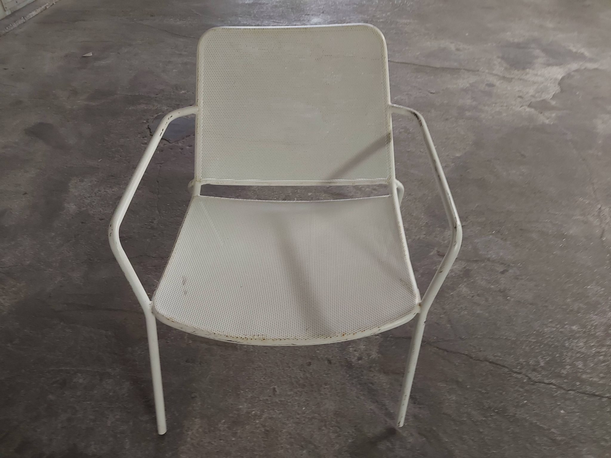 Fauteuil en métal de jardin vintage