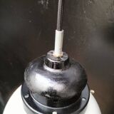 Opaline ball suspension