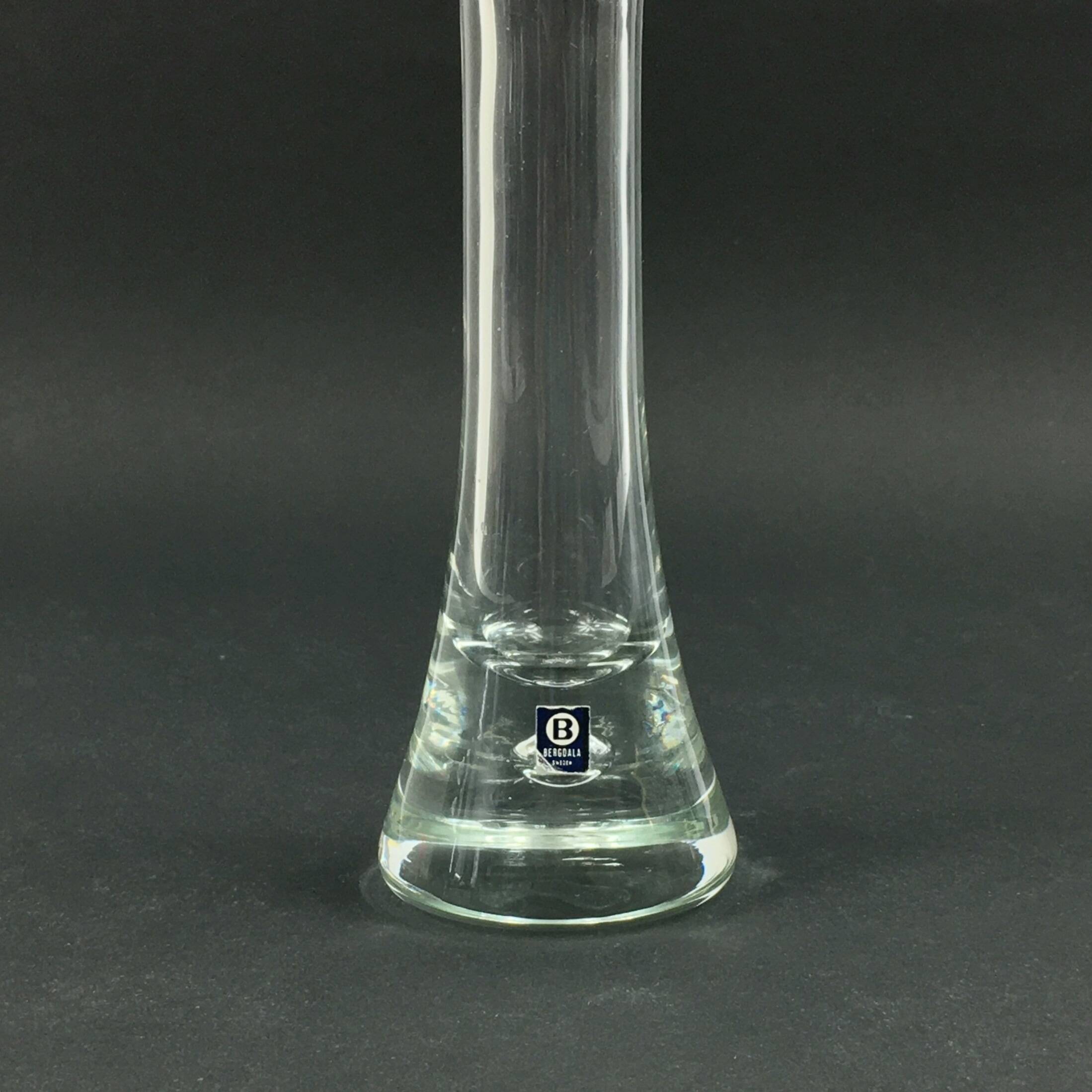 Scandinavian Space Age Minimalist Glass Vase from Bergdala, Sweden, 1970s