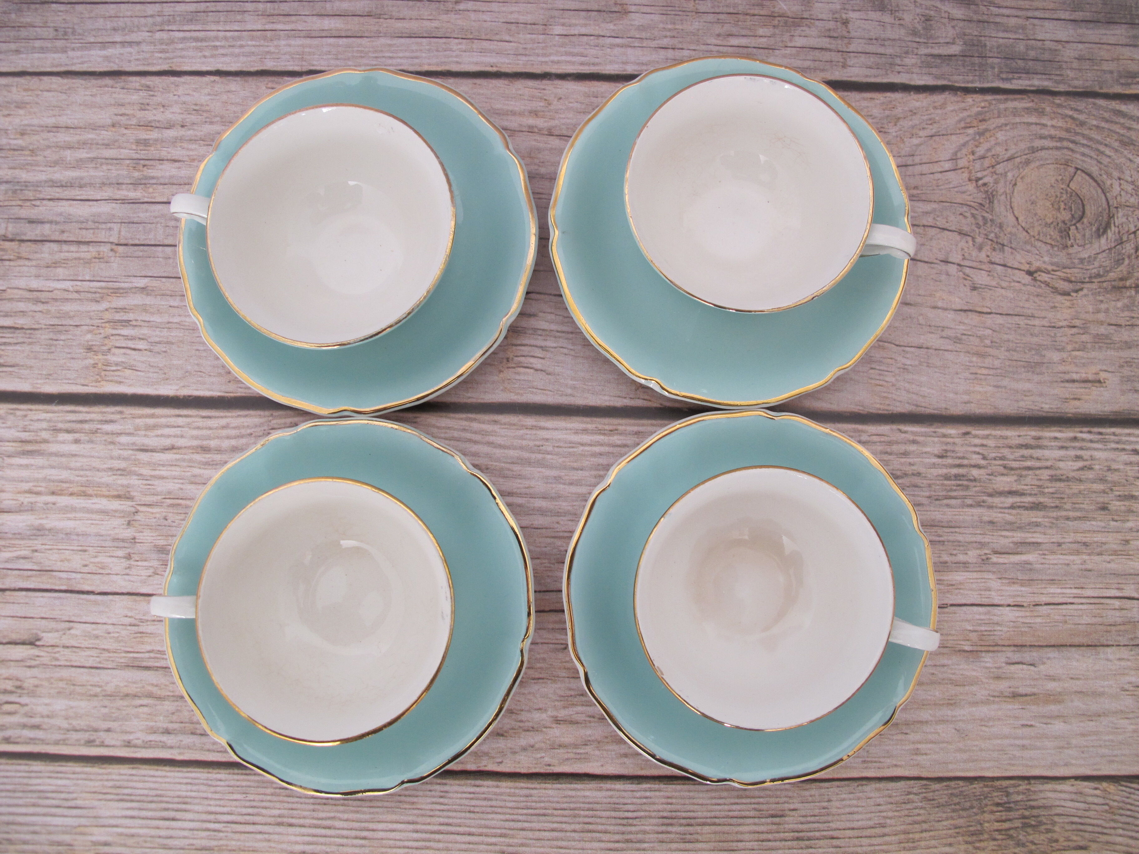 Saint Amand vintage 4 cups set.