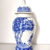Chinese porcelain vase