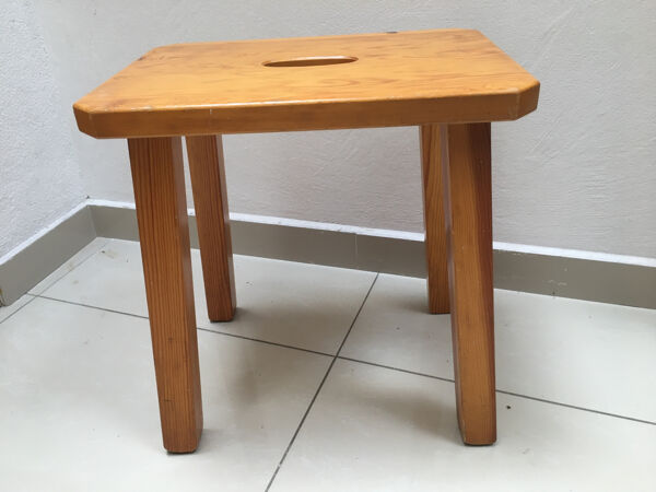 Tabouret en orme massif