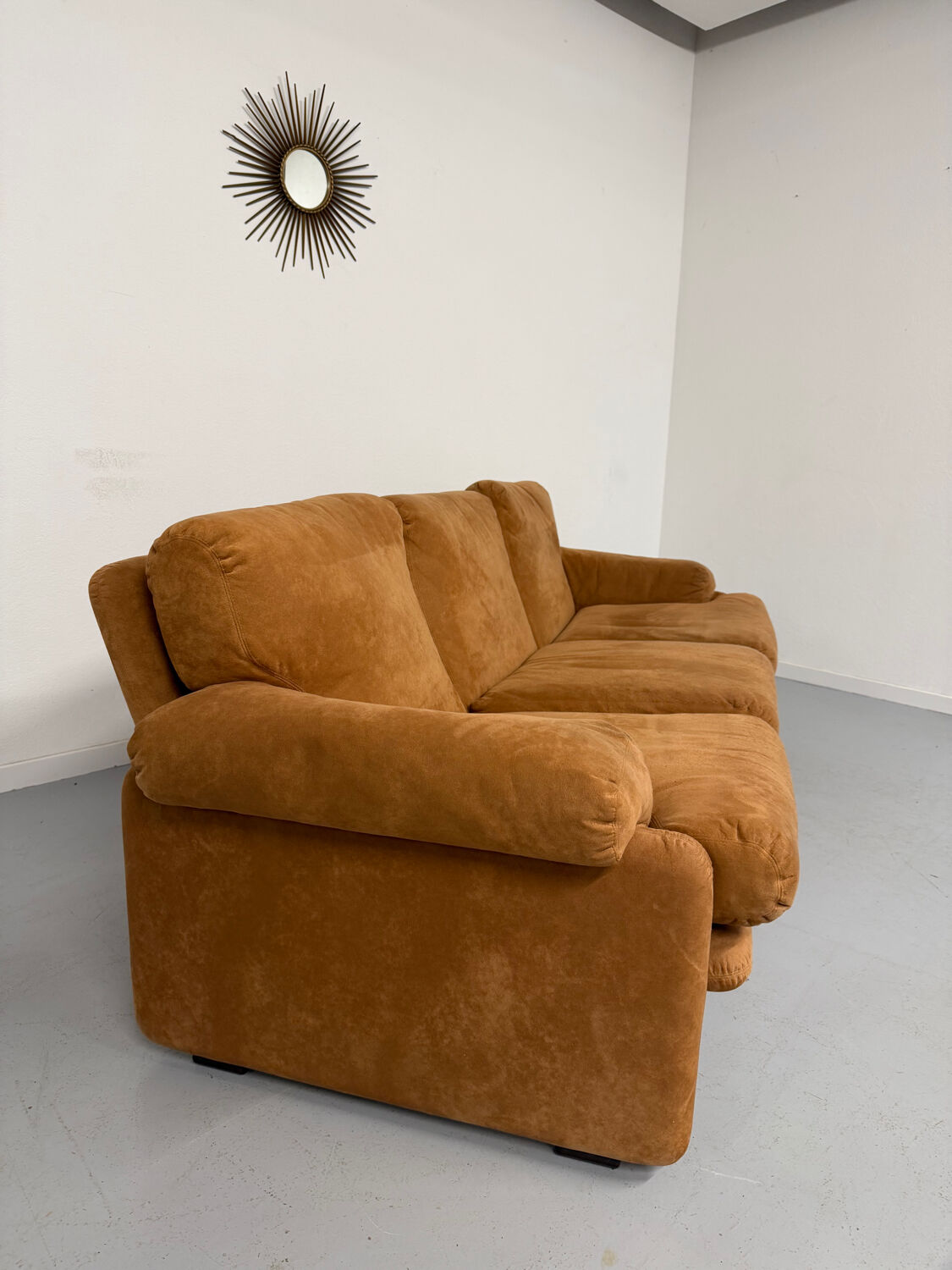 Three-seater alcantara canapé design by Tobia Scarpa for BB ITALIA vintage.