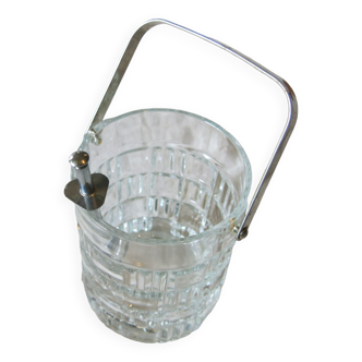 Glass ice bucket in very good condition