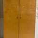 Armoire vintage pieds compas
