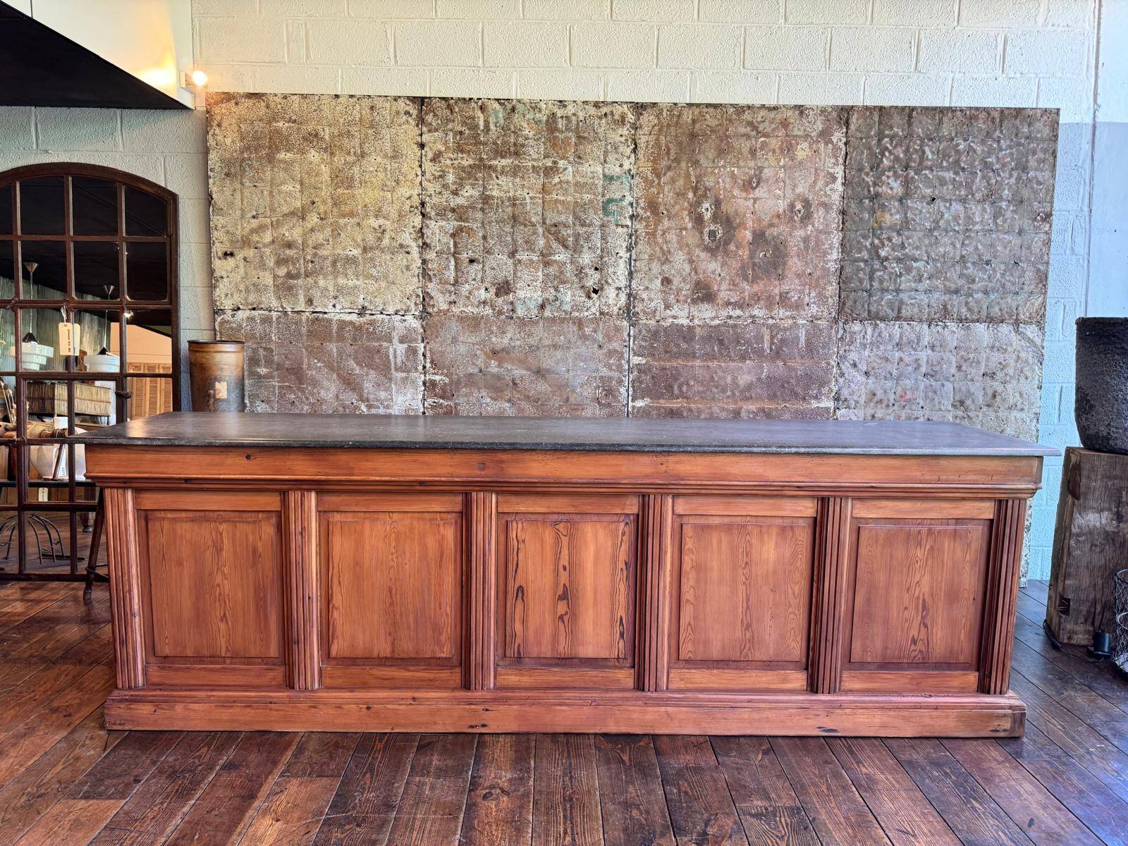 Former grand trading post