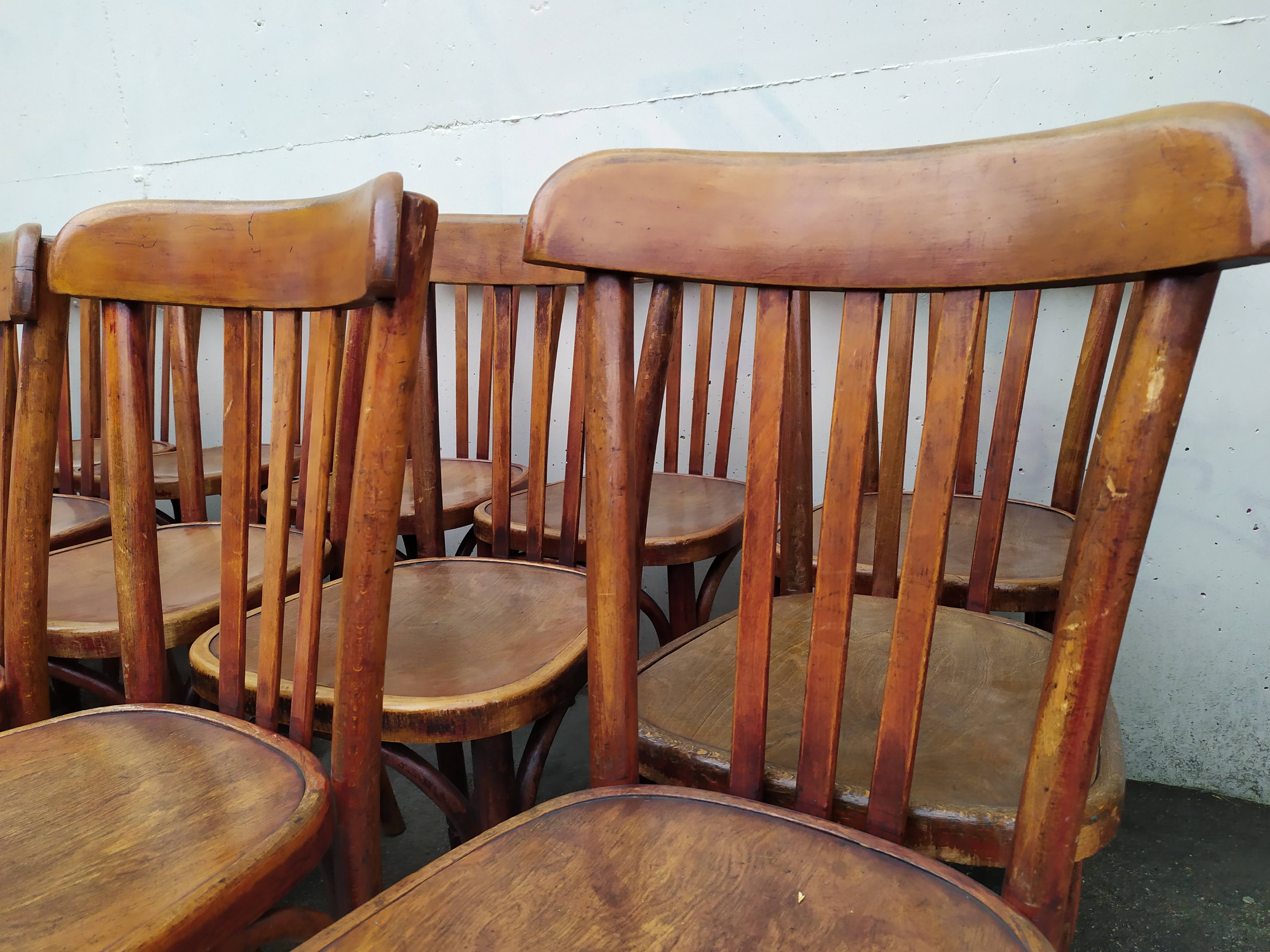 Lot de 18 chaises bistrot Fischel