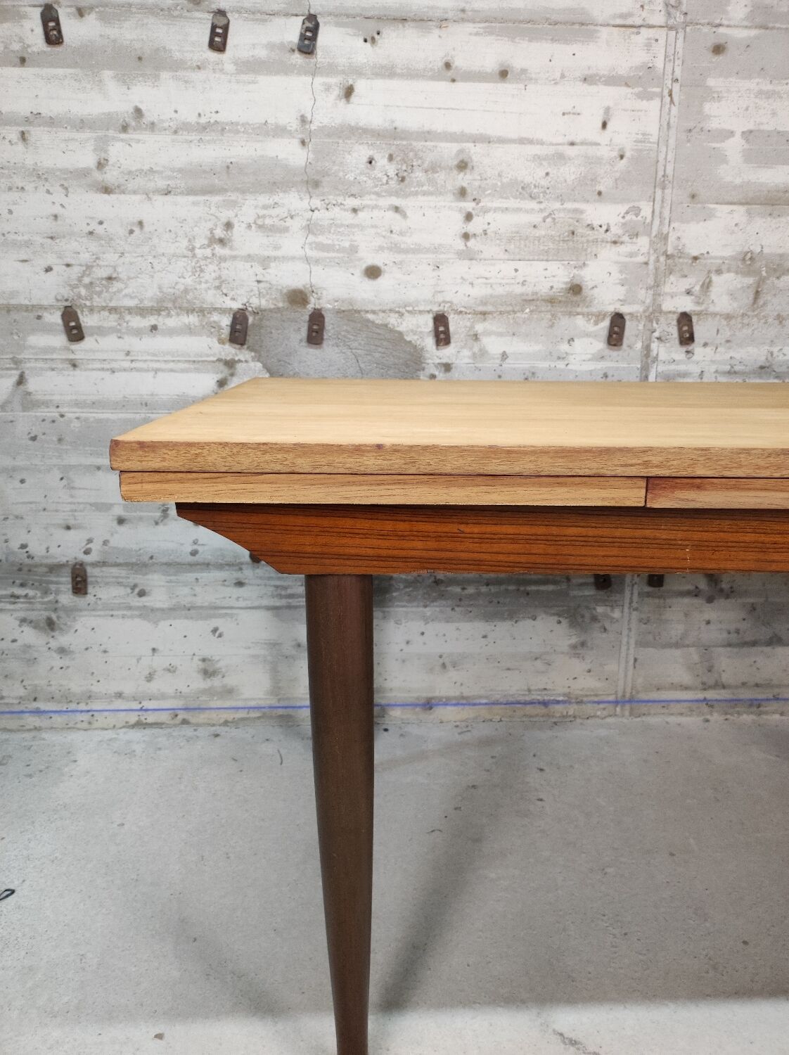 Vintage table 6/10 people