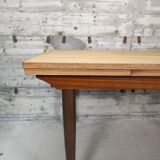 Vintage table 6/10 people