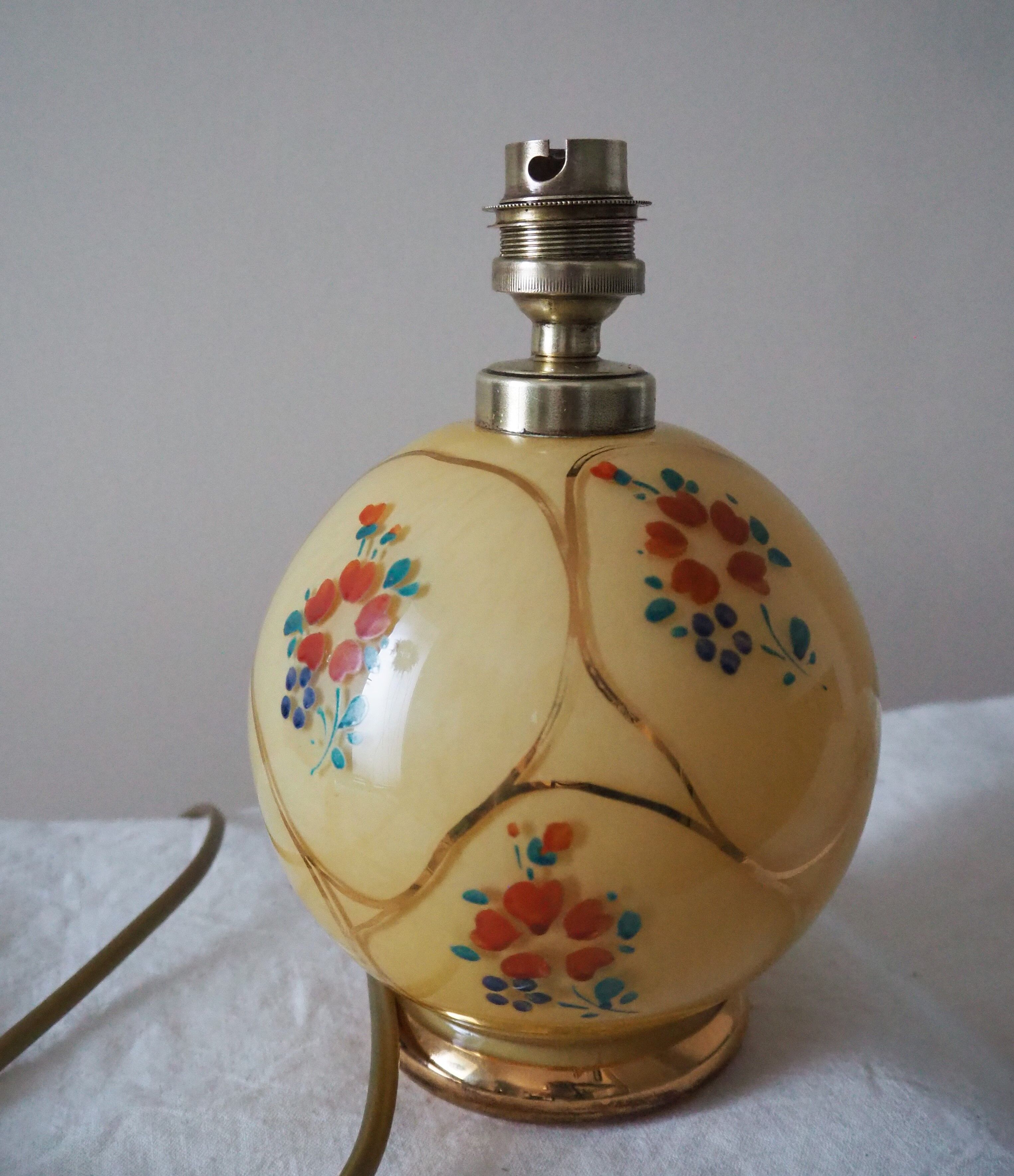 Old lamp foot ball to pose / table / bedside / side glass – floral print
