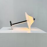Lampe de table en verre opalin allemand