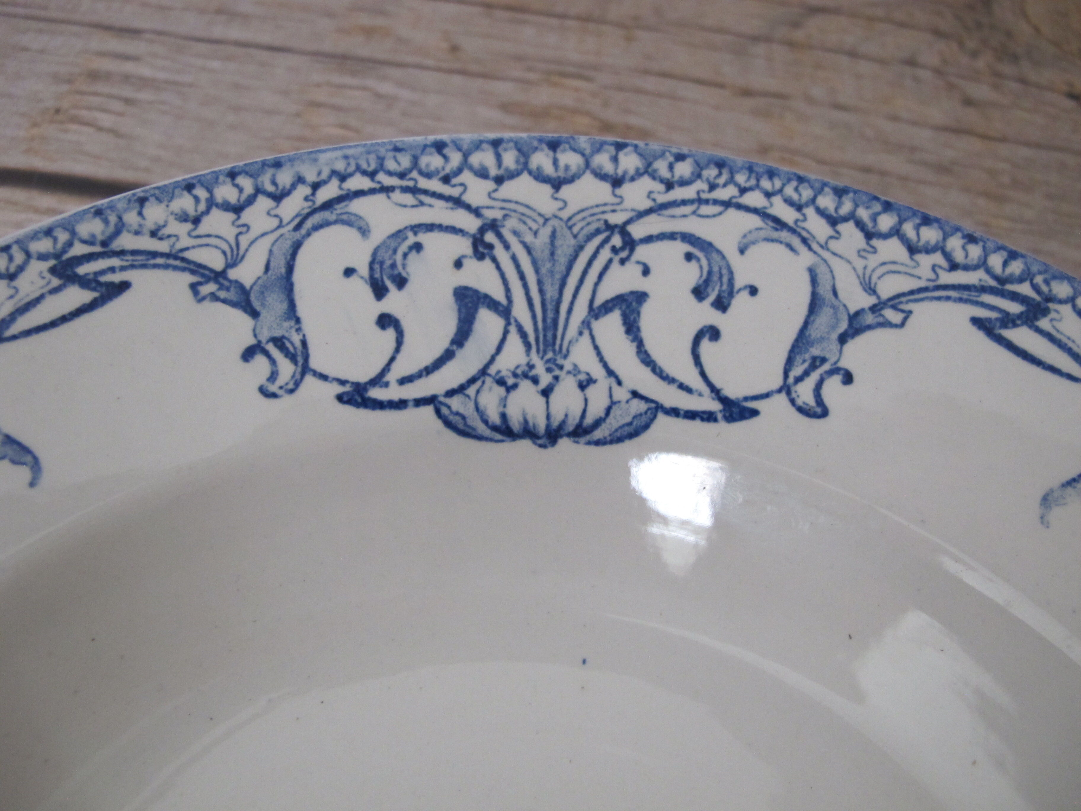 6 hollow plates in iron earth from Digoin Sarreguemines.