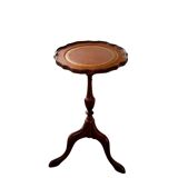 Table basse circulaire antique en bois de rotin, style Français traditionnel, table d’accent étroite