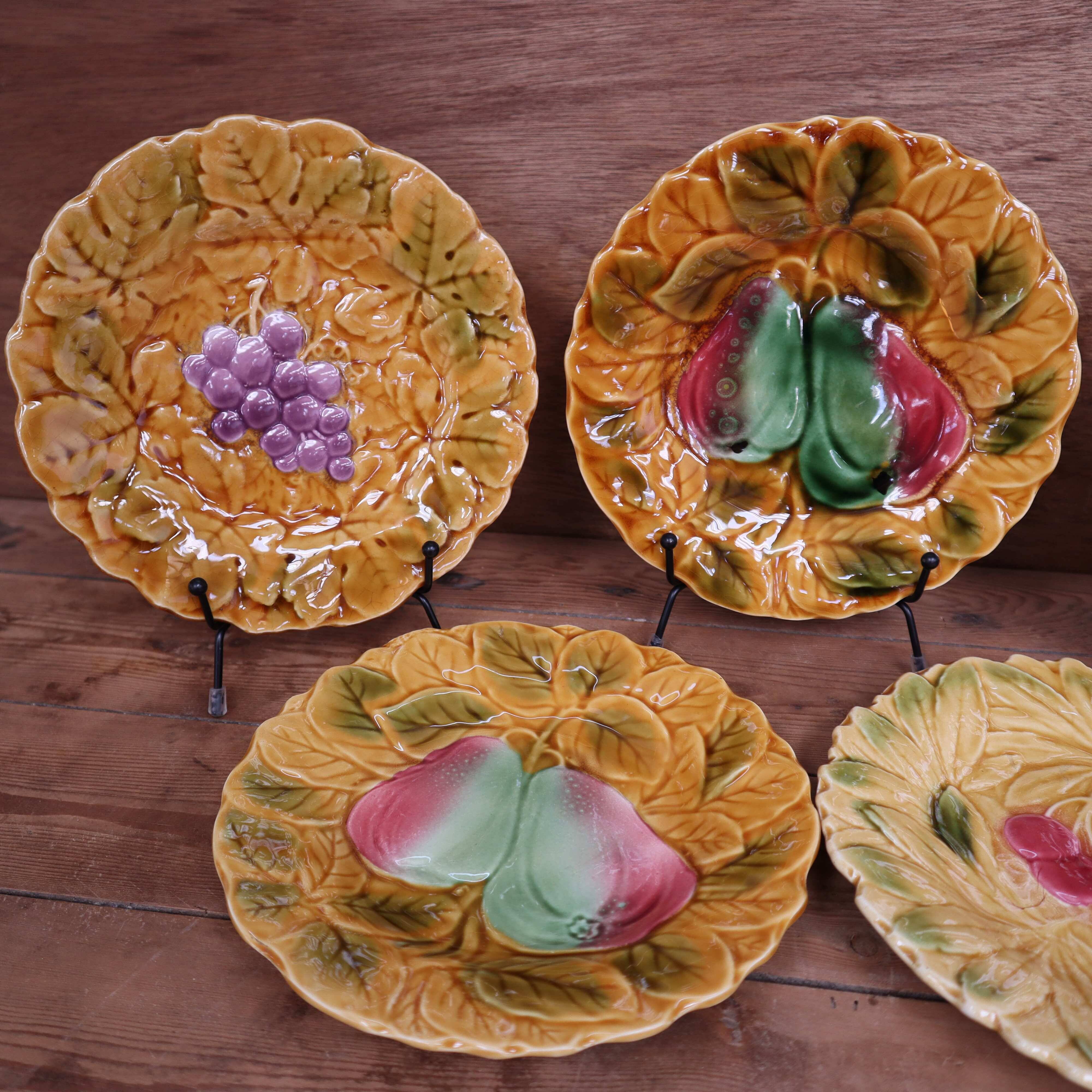 Set of 5 Sarreguemines slip dessert plates with fruit decoration