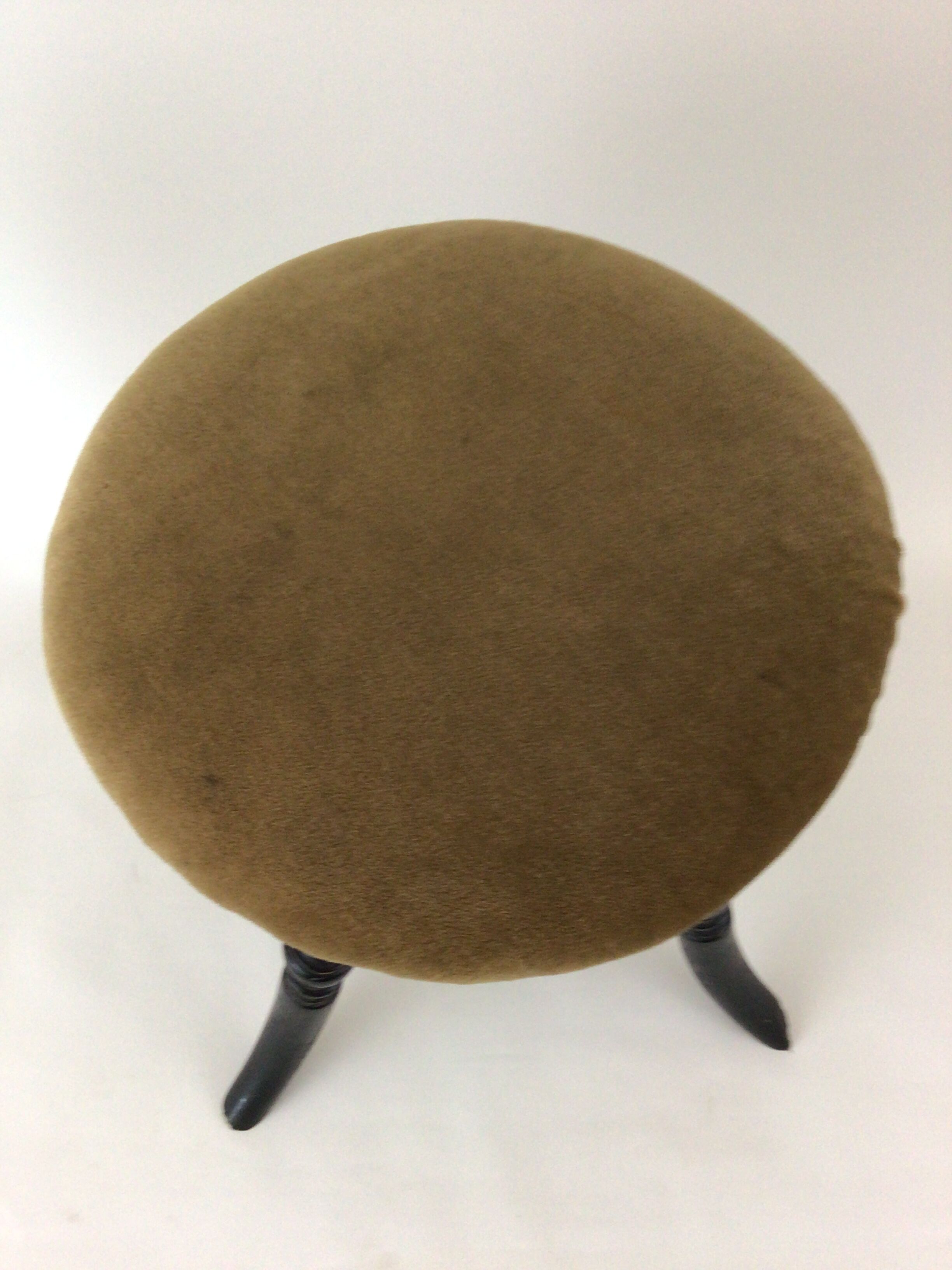 Napoleon III piano stool