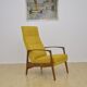 Fauteuil avec repose-pieds pliant, années 1960