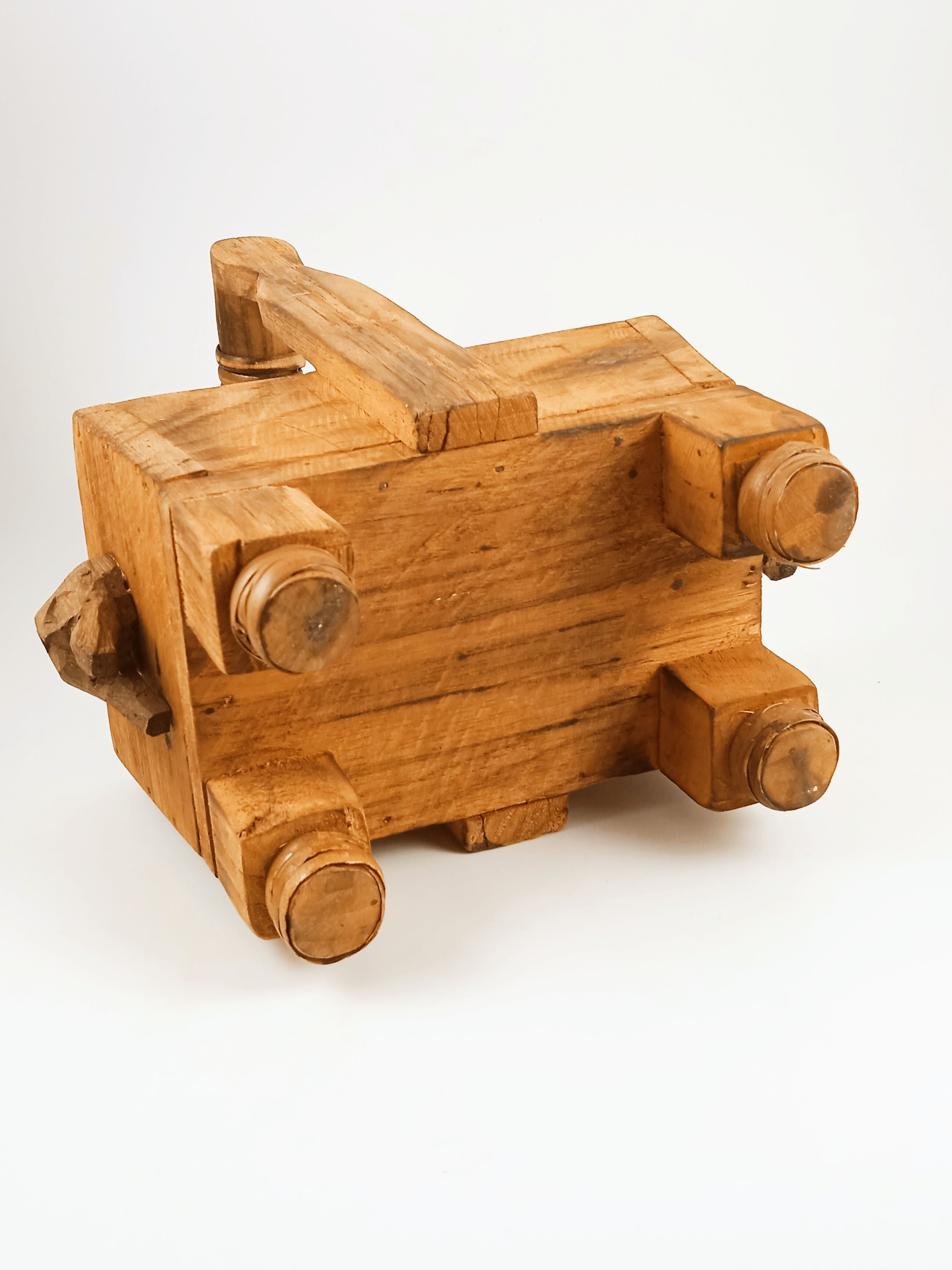 Indian wooden elephant pot cache 40s