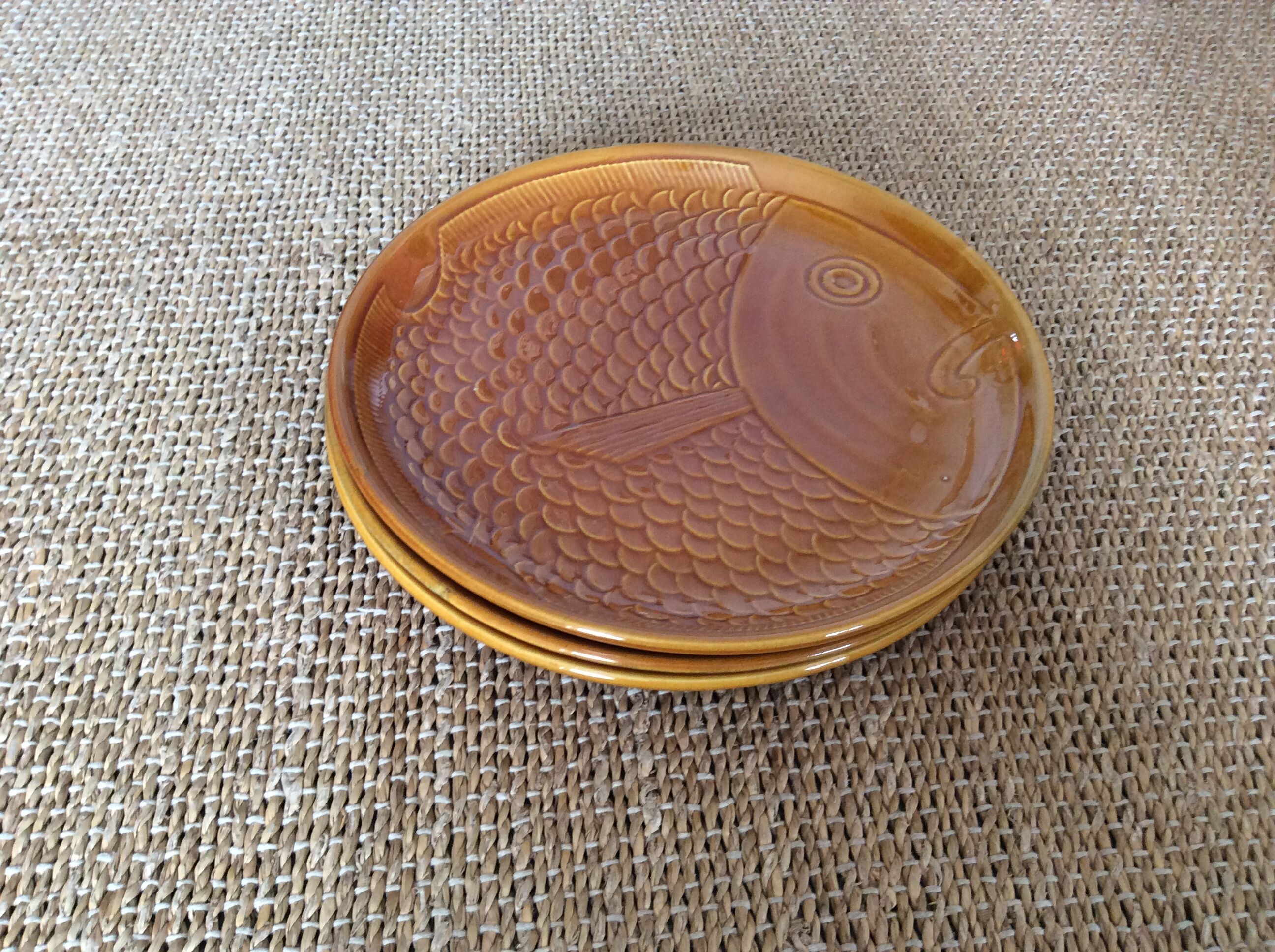 3 fish plates