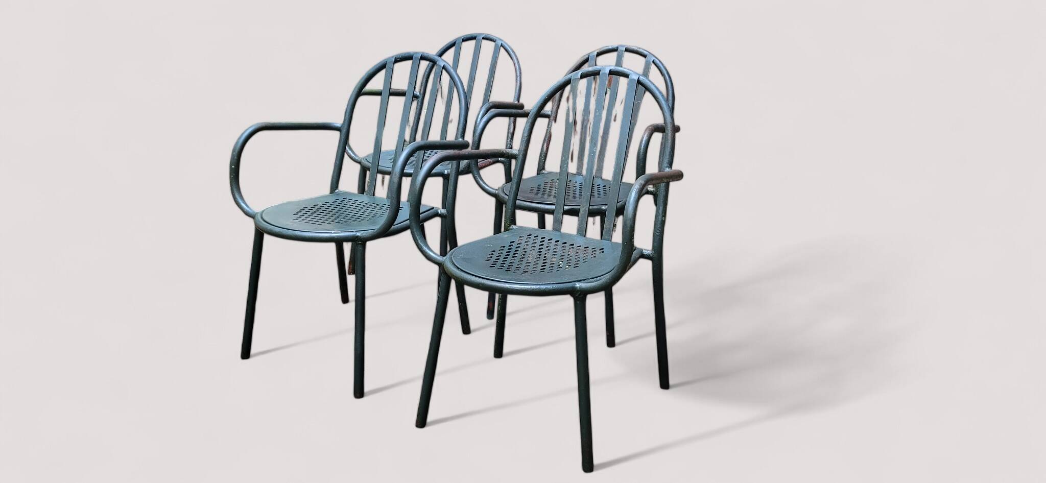 4 Mallet Stevens garden armchairs (1886-1945)