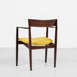 Midcentury Danish chair with armrests in rosewood by Henry Rosengren Hansen for Brande Møbelindustri