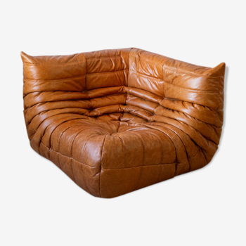 Togo armchair model designed by Michel Ducaroy 1973