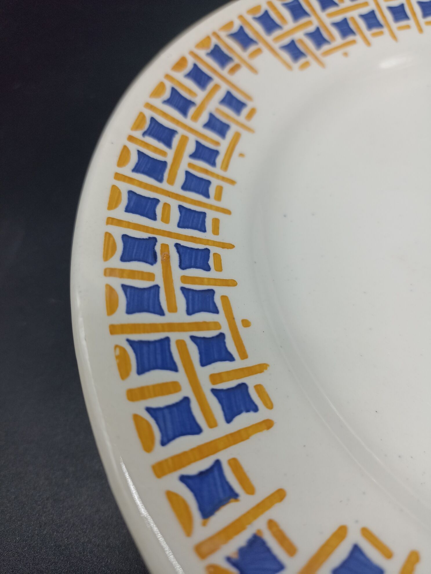 6 flat plates Maryse by Givors