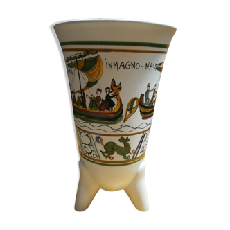 Large molar tripod vase from 1950/60
