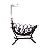 Curved wooden cradle