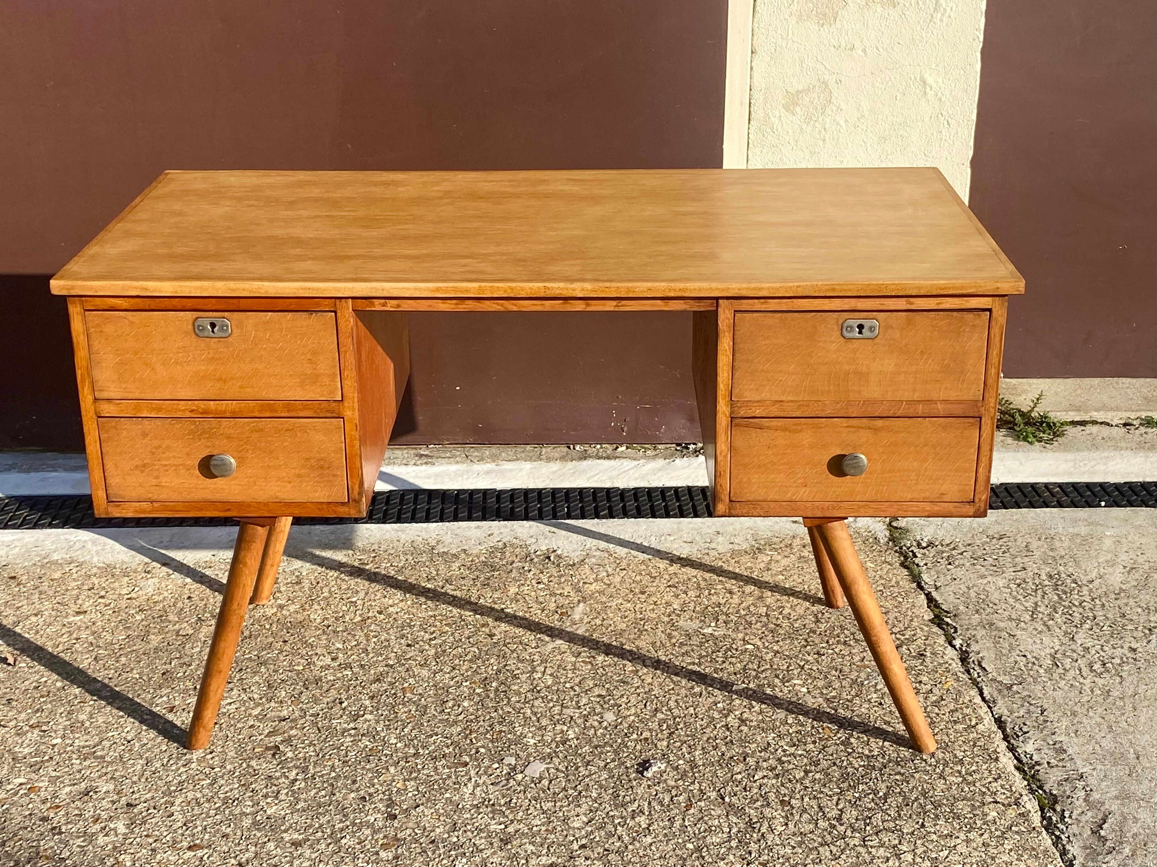 Oak desk 50s compass