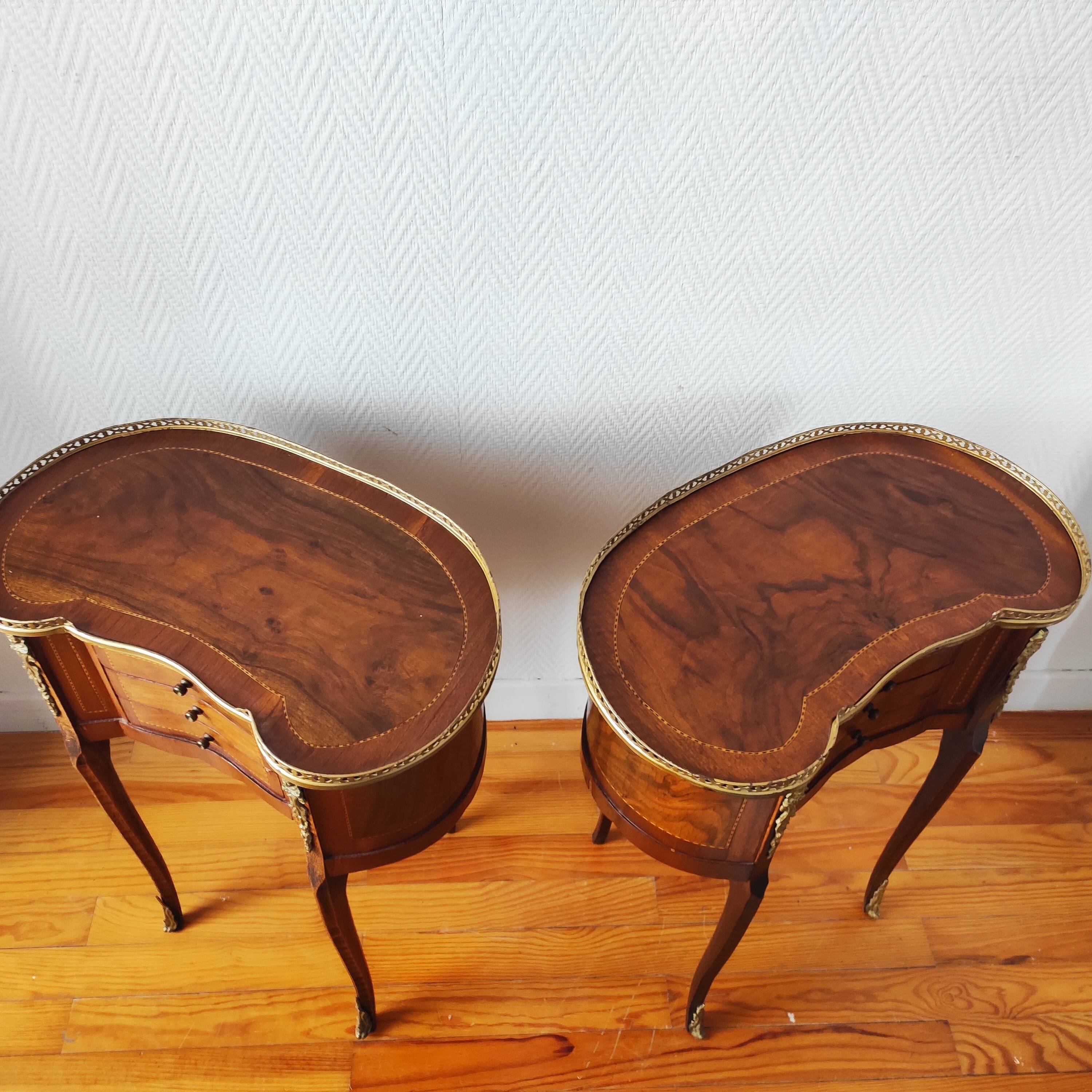 Pair of Louis XV style kidney-shaped bedside tables.