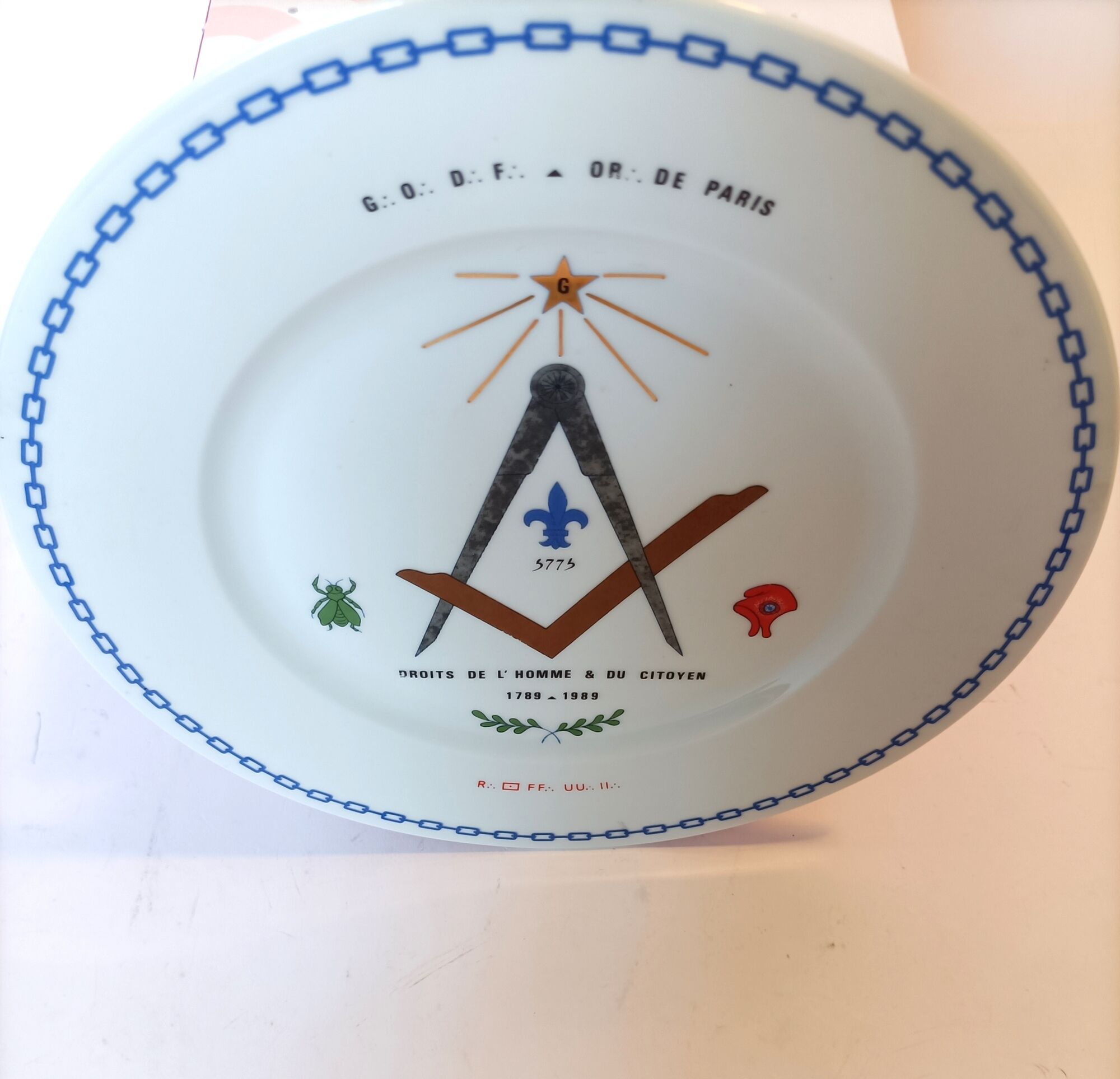 Bicentennial Masonic plate of the revolution dated and signed 1989.