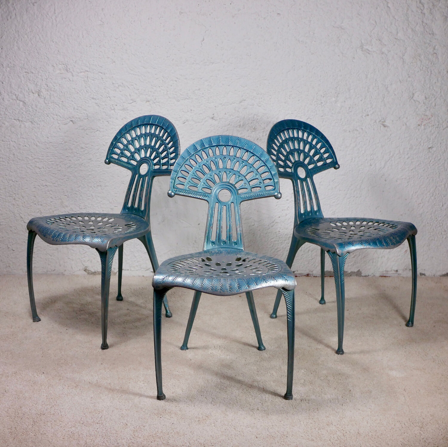Oscar model peacock chair by Oscar Tusquets Blanca for Kettal