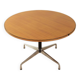 Table à manger Charles Eames, Vitra