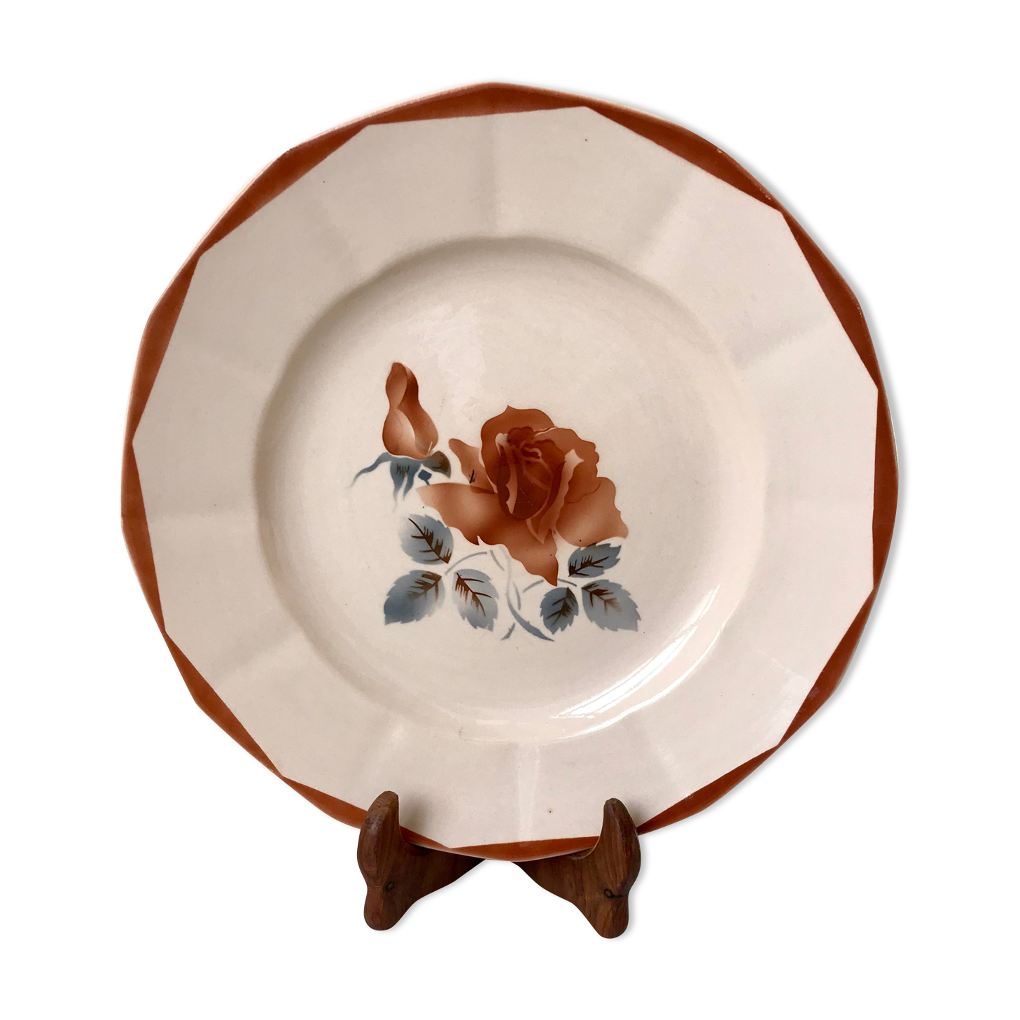 Round dish digoin sarreguemines model pink flowers years 30-40